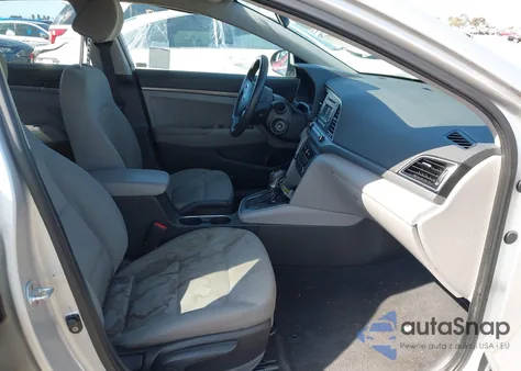 2017 Hyundai Elantra Se z USA, uszkodzony, nr VIN KMHD74LF7HU112749